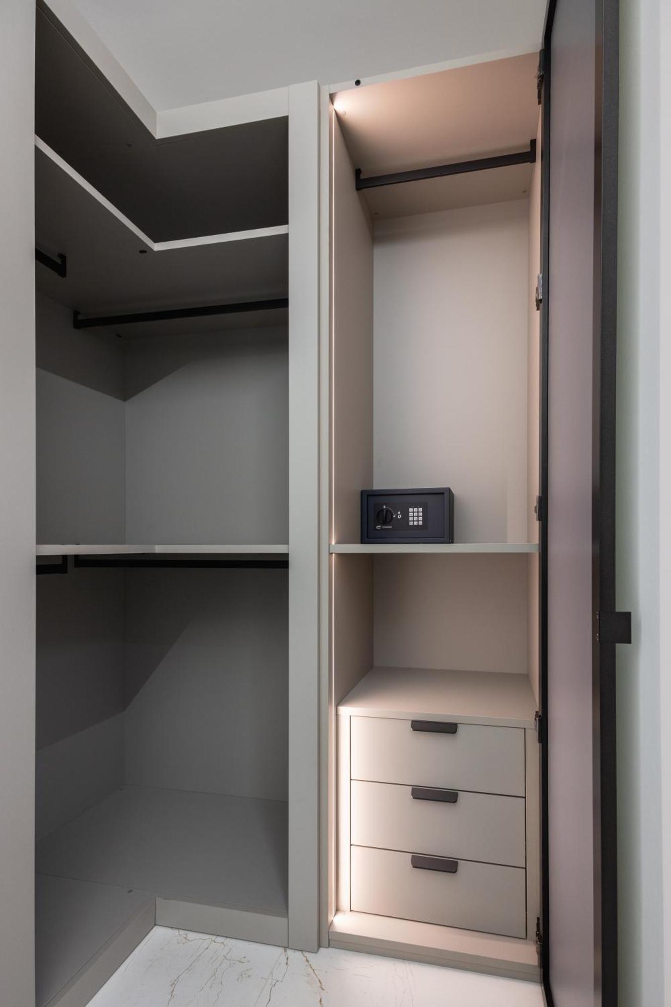 Excelsior Station Suite 博洛尼亚 外观 照片