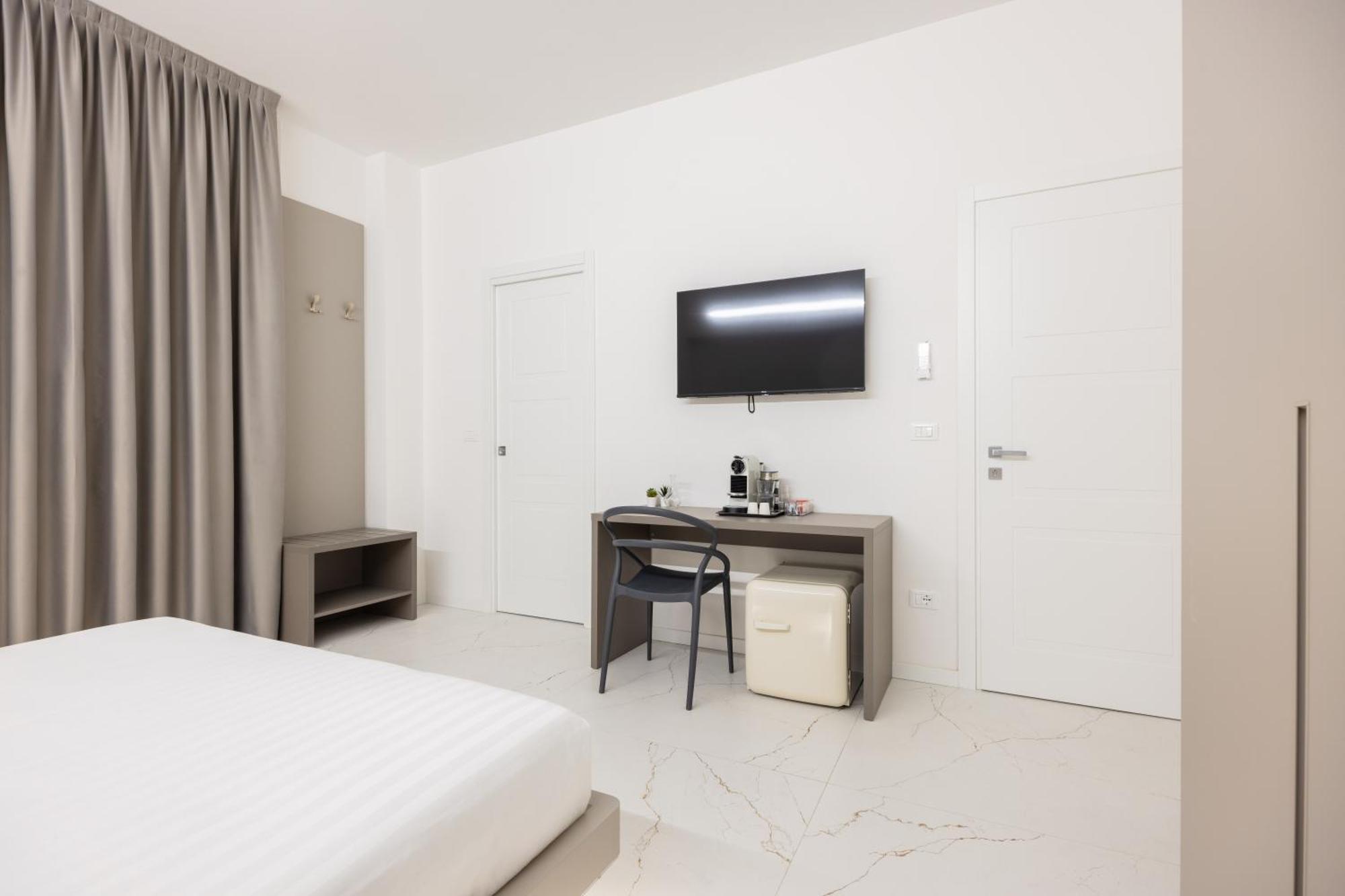 Excelsior Station Suite 博洛尼亚 外观 照片