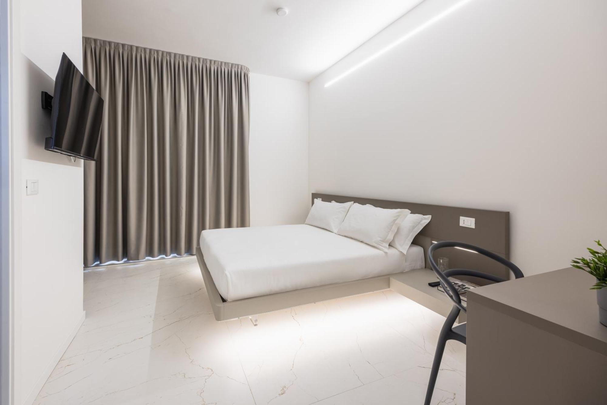 Excelsior Station Suite 博洛尼亚 外观 照片